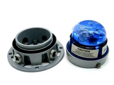 NEW DIALIGHT CORPORATION RTO0B07005 BLUE VISUAL LIGHT 120/240 VAC