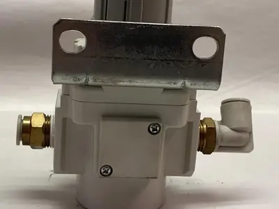 Used SMC AR40K-038G-B Air Pressure Regulators Ohio US | Surplus Asset Holdings #1578797