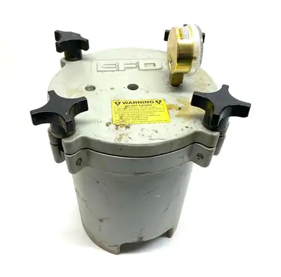 Used Nordson Analog Gauge Fluid Reservoir Aluminum 5 Liter Pressure Tanks Michigan US | Maverick Industrial Sales #1393439