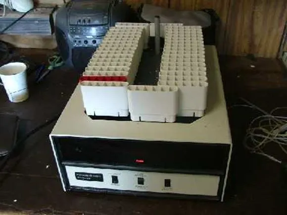 Used _UNKNOWN_ _UNKNOWN_ Lab Autosamplers Texas US | Bamko Surplus Process Equipment #1178696