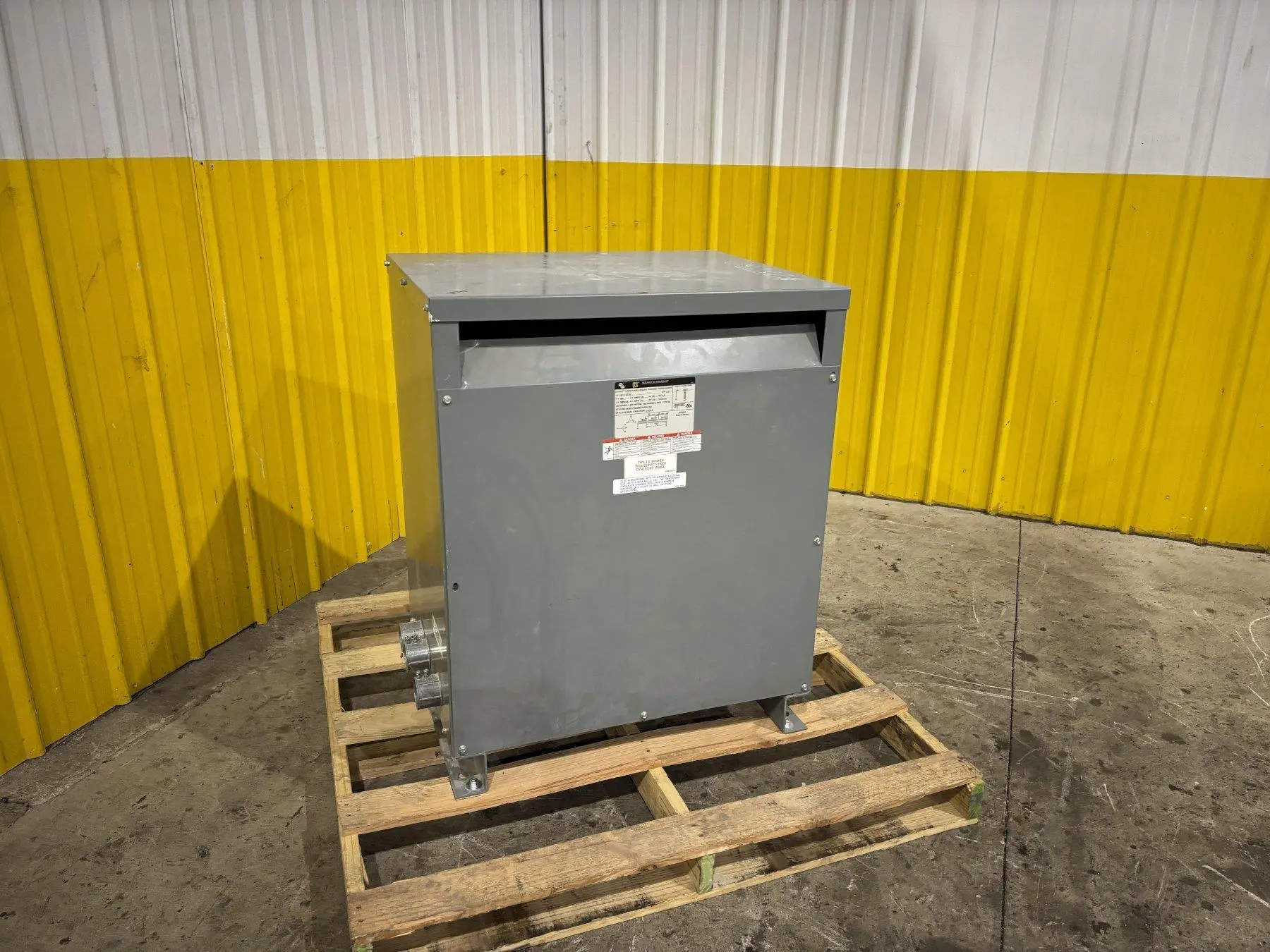 112.50 KVA SQUARE D SORGEL 480->208Y/120 3-PHASE ELECTRICAL TRANSFORMER: STOCK #23730
