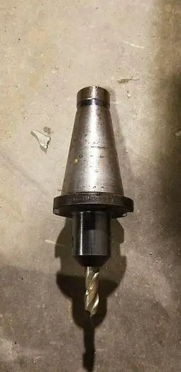 Used UNIVERSAL ENG 451022 Tool Holders Wisconsin US | Lemke Machinery Sales #310007