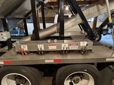 Used 2024 MAGNOLIA TRAILERS 980-R TENDER TRAILER Seed Tenders Minnesota US | Carco Truck & Equipment #1514021