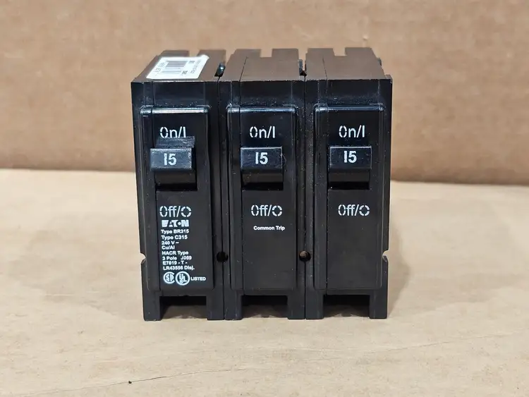 Used EATON BR315 Switchgears British Columbia CA | Lenmark #913594