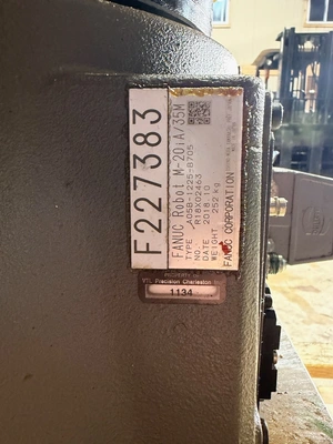 Used 2018 FANUC M20iA/35M Robots Michigan US | K.B. Industries LLC #1407997