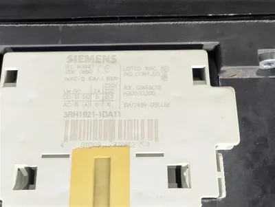 Siemens 3RT1466-6AP36 SIRIUS Electrical Contactor 400A 60-150HP 220-240V WT Used