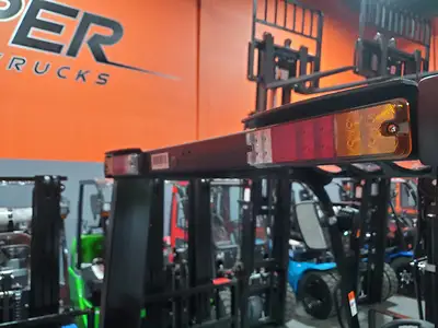 New | in-Stock 2026 Viper FY35 Internal Combustion Forklifts: Pneumatic Tire New York US | United Lift #1446923