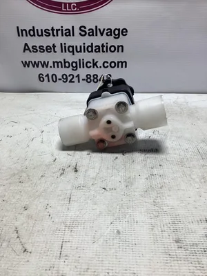 ITT Engineered Valves Dia-Flo 1″ Diaphragm Valve -NOS