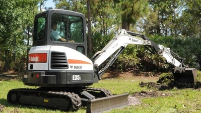 USED 2025 Bobcat E35I