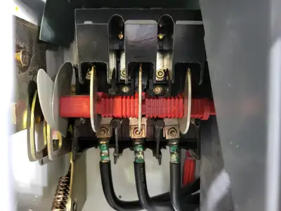 USED SQUARE D MODEL 6