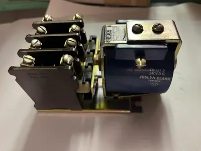 Used JOSLYN CLARK 4U4-240 Miscellaneous Equipment (Electrical & Power) | Surplus Asset Holdings #1202356