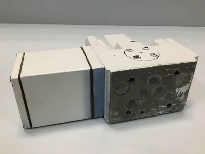 USED MOOG D661-5009