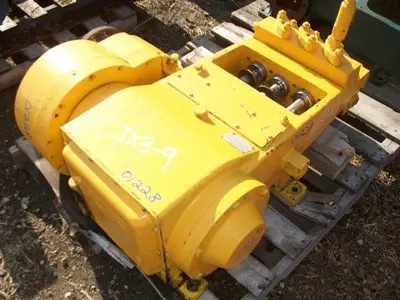 USED HUGHES-JETIN 2000 HIGH PRESSURE WATER BLASTING TRIPLEX PUMP