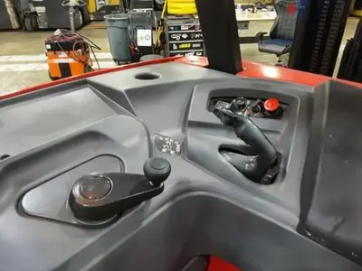 USED 2020 RAYMOND 425-C40QM