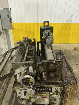 30,000 LBS X 36" PERFECTO COIL FEED LINE, COIL REEL UNCOILER & STRAIGHTENER: YOBRO #24871