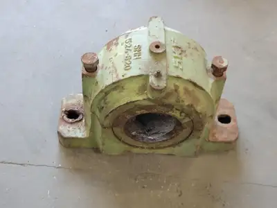 USED SKF SNH 524-620