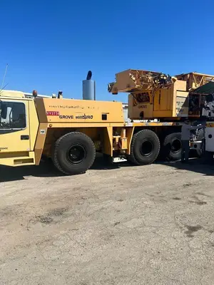 USED 2004 GROVE GMK5240