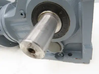 Jiangsu Siemens K77-Y4-4P-30.89-M4-B Gear Motor 30:1 Ratio 58rpm 4kw 480V 3PH