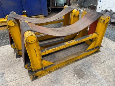 Support for rolls Support for rolls Rolls | Bowland Trading Ltd (9)