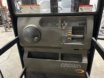 Used 2002 CROWN SP3020-30 Electric Lifters Illinois US | Somerset Equipment Sales #1543050