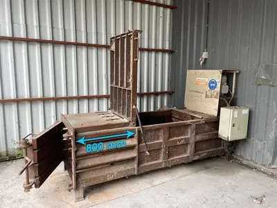USED MECAMAT SCRAP BALLING PRESS