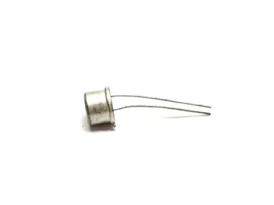40485 | RCA  Solid State Thyristor For 120V Line Operation, Meidum Current TRIAC - New Other