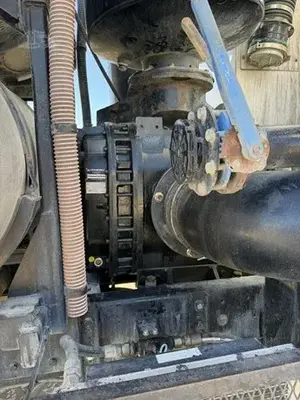 2013 KENWORTH T800 Industrial Vacuum Trucks | Crossford Machinery Group (5)