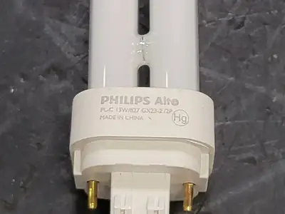 NEW PHILIPS PL-C 13W/827 GX23-2/2P