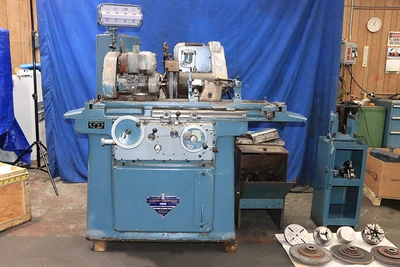 Used 1968 Jones & Shipman 1310, 1968, I.D. SPINDLE, HYD. TABLE, AUTO INFEED, Universal Cylindrical Grinders New Jersey US | Machinery Values #1229382