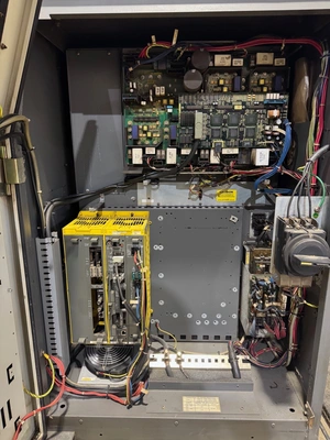 2004 FANUC ARCMATE 120IB Fanuc Robots | K.B. Industries LLC (4)
