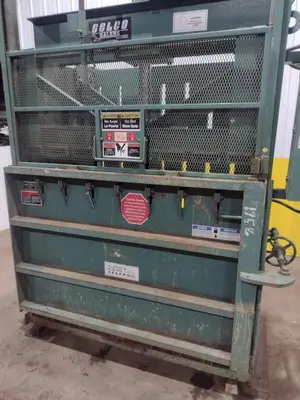 60" X 30" X 48" SELCO MODEL #V5-HD-LP HYDRAULIC VERTICAL BALER