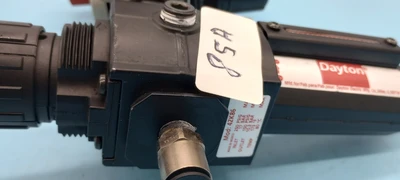 USED SMC 4ZK86, SMC AR40-N04--Z, SMC VHS40--N04-Z