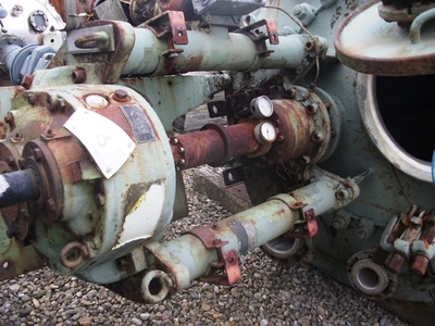2,500 L Hastelloy C4 clad reactor