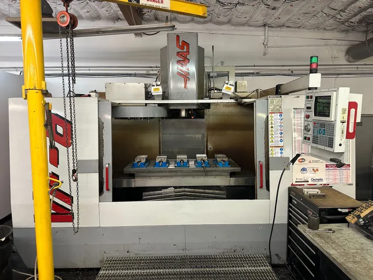 Used 1997 HAAS VF-6 Vertical Machining Centers Illinois US | Lion Machinery #423212