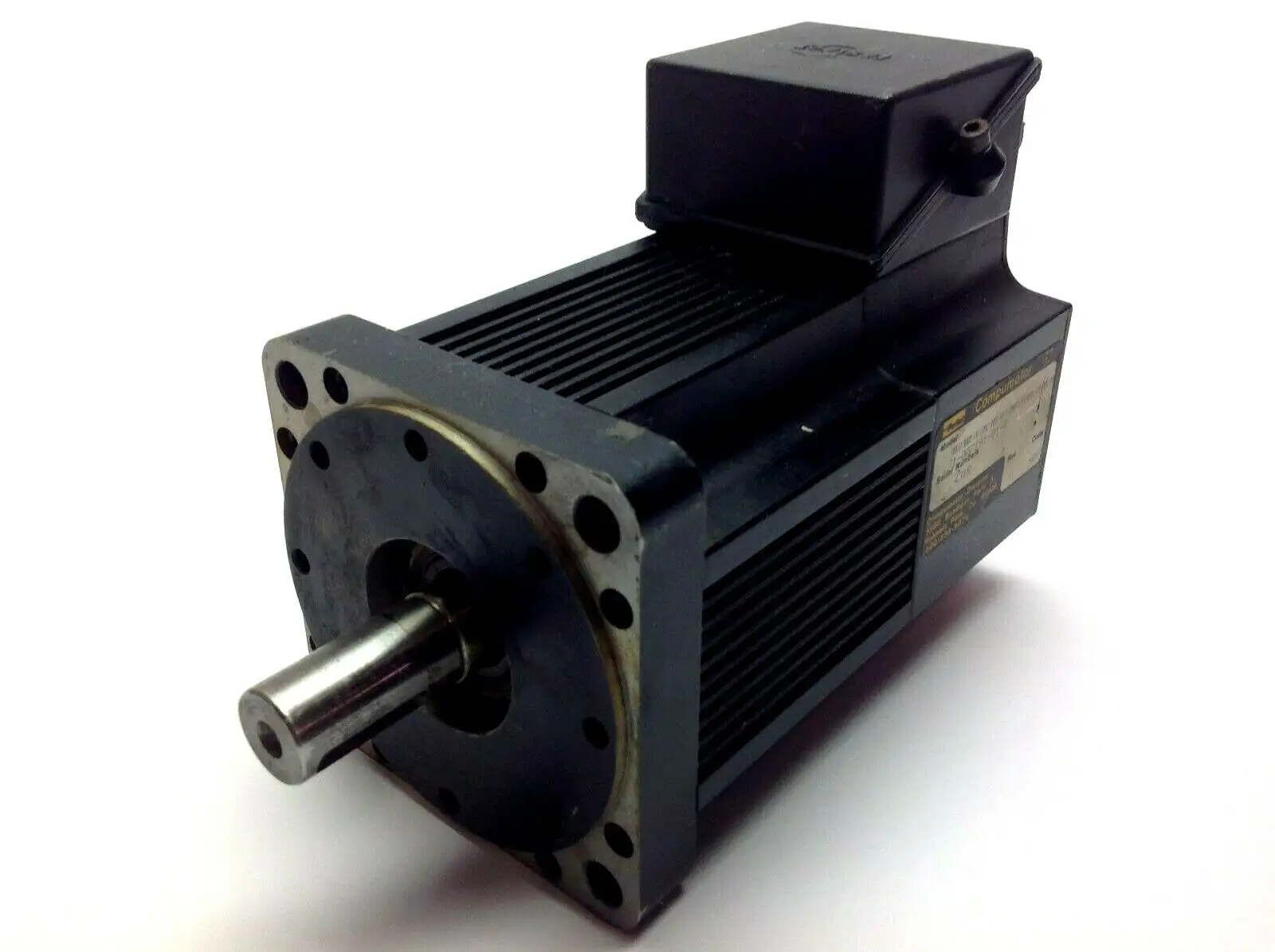 Used Parker Compumotor Brushless Servomotor 200V 3.5A 5300 RPM Servo Motors Michigan US | Maverick Industrial Sales #1395294