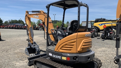 USED 2019 Case CX37C