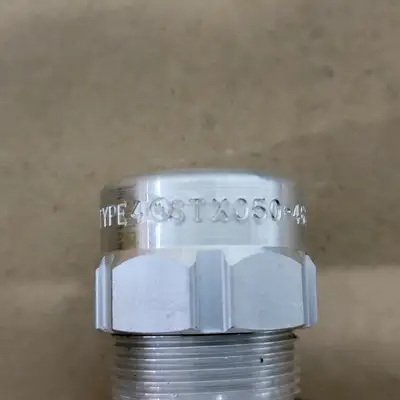 NEW T&B FITTINGS STX050-462