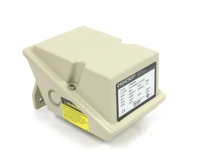 NEW ASHCROFT LPDN4GGB25 PRESSURE SWITCH