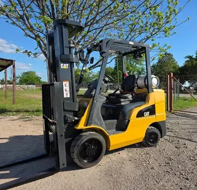 USED 2020 CAT 2C6000
