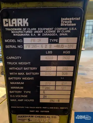 USED Clark Clark electric pallet runner