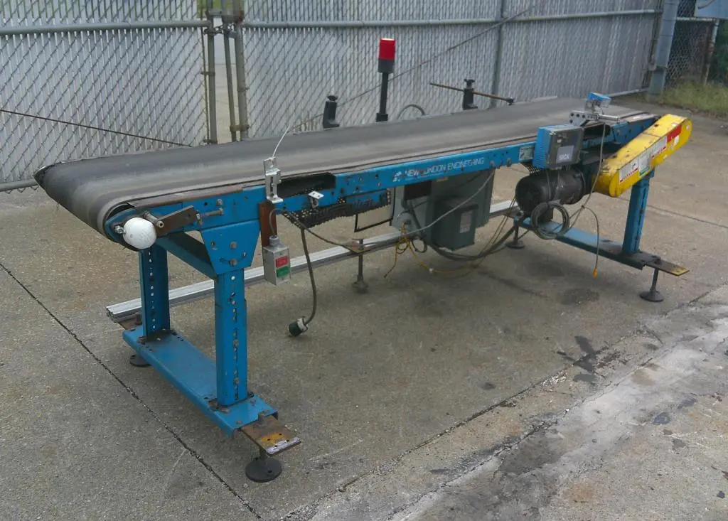 SPC9273  Conveyor New London Engineering belt conveyor CS, 18" wide x 96" long
