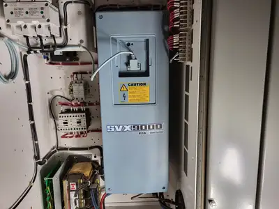 Used EATON SVX015A1-5A4N1 Switchgears British Columbia CA | Lenmark #240186