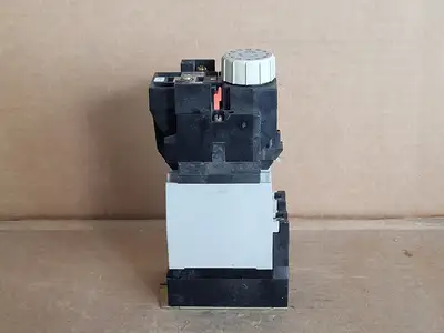 NEW SQUARE D 8501X040