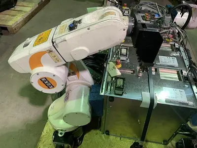 Used 2008 KUKA KR-5 SIXX R650 Robots | Harbor Machinery Inc. #1283279