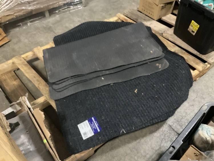 Used _UNKNOWN_ _UNKNOWN_ Flooring, Windows, and Doors Michigan US | Miedema Asset Management Group #1423630