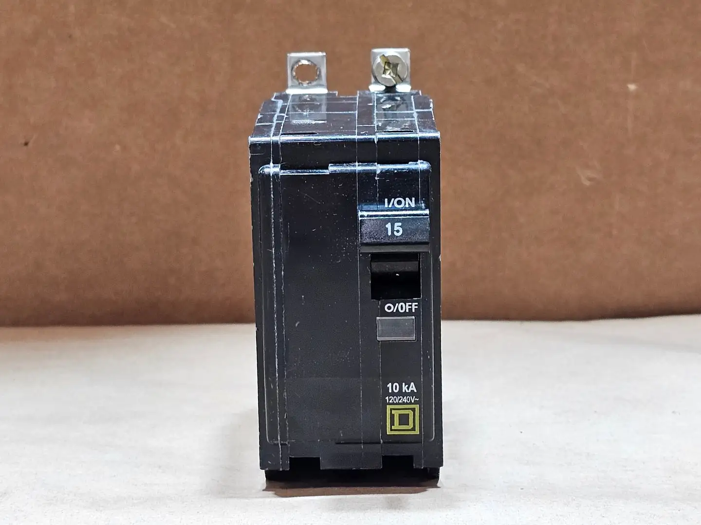 Used SQUARE D QOB215 Switchgears British Columbia CA | Lenmark #1438630