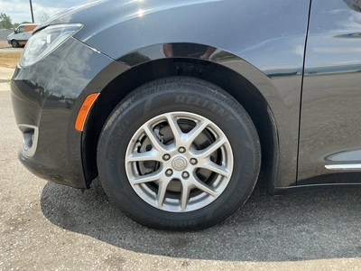 Used 2020 CHEVROLET PACIFICA Vans Michigan US | Miedema Asset Management Group #1321281