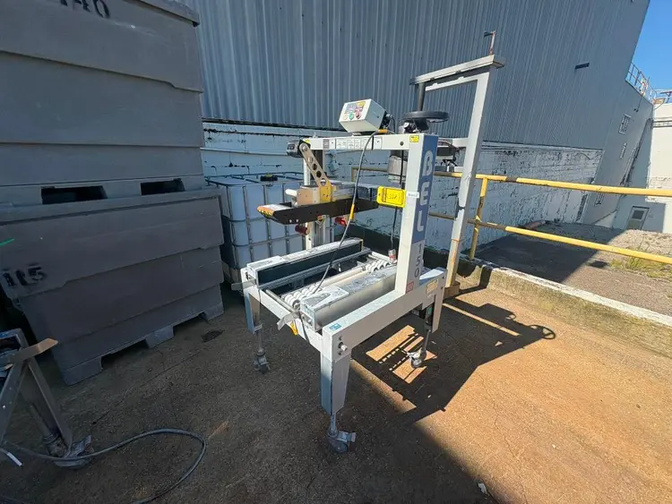Used _UNKNOWN_ _UNKNOWN_ Case Sealers - Tapers Ohio US | Myron Bowling Auctioneers Inc #1504575