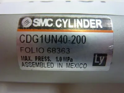 USED SMC CDG1UN40-200