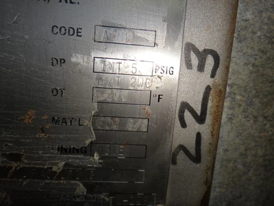 433 Gallon 304 Stainless Insulated Vertical Tanks